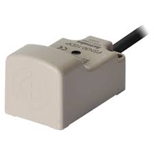 سنسور القایی مکعبی  PNP آتونیکس مدل   PSN30-10DP