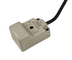 سنسور القایی مکعبی  PNP آتونیکس مدل  PSN25-5DP