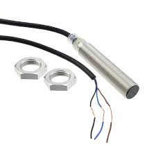 سنسور القایی سیم دار NPN قطر 12 امرن مدل E2B-M12LS04-WP-C1