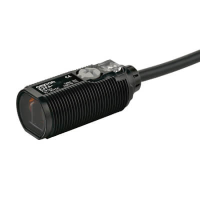 سنسور نوری یکطرفه قطر 18 PNP امرون مدل E3FA-DP12